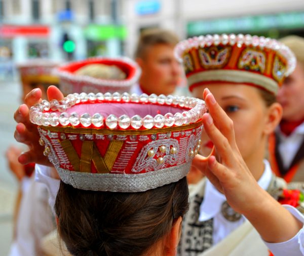 Sācies XII Latvijas Skolu jaunatnes dziesmu un deju svētku skašu maratons